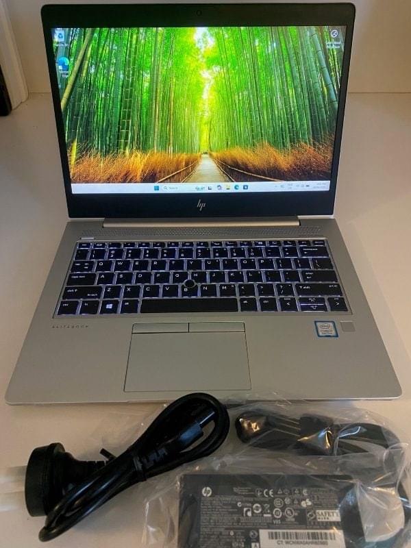 HP EliteBook 13.3
