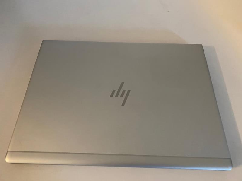 HP EliteBook 13.3